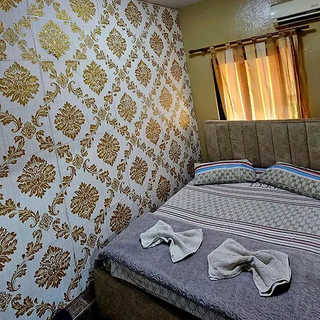 Dafina Hotel 2*