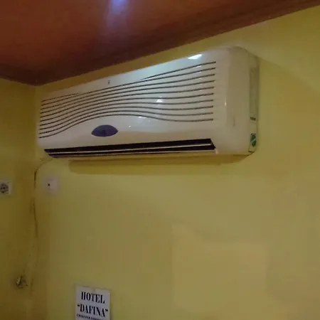 Dafina 酒店 地拉那